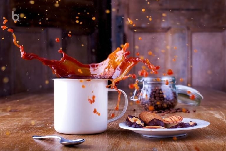 Drop in Instant coffee